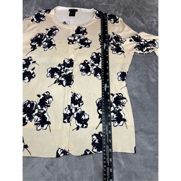Ann Taylor Sweater Womens Large Cream Black Floral Cardigan Knit Crew Neck - Picture 6 of 8